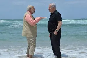 इजरायल PM ने मोदी को गिफ्ट की स्पेशल जीप , जानें- खासियत