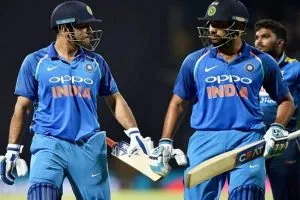 LIVE : भारत ने श्रीलंका को दी 181 रन की चुनौती
