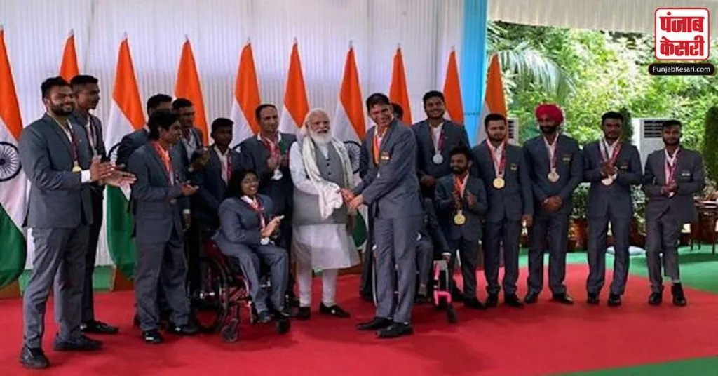 1631211945 pm modi hosted the indian paralympic contingent