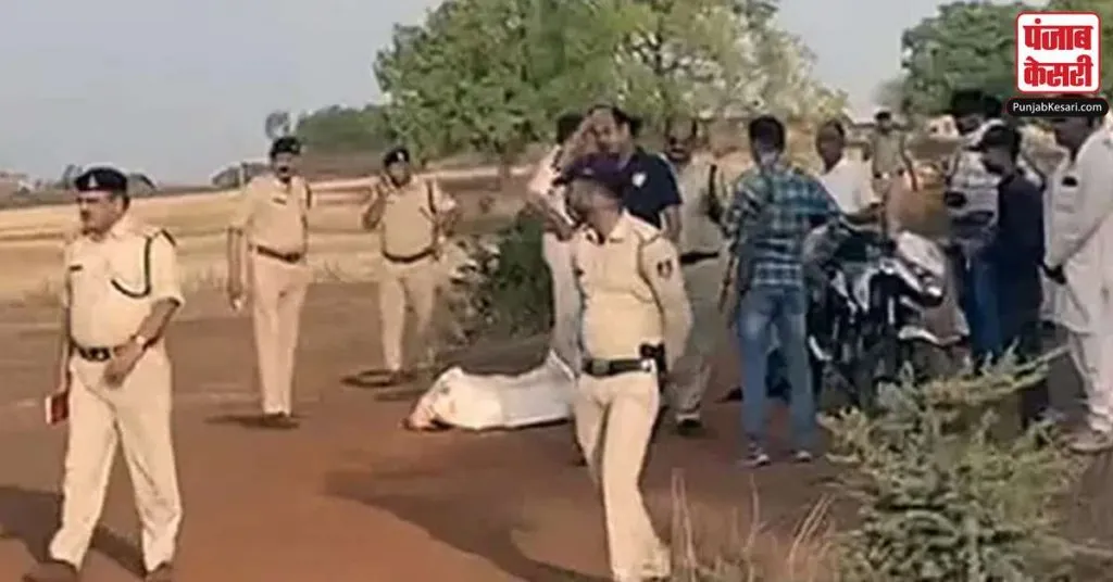 1652554372 3 policemen killed in poachers firing in mp