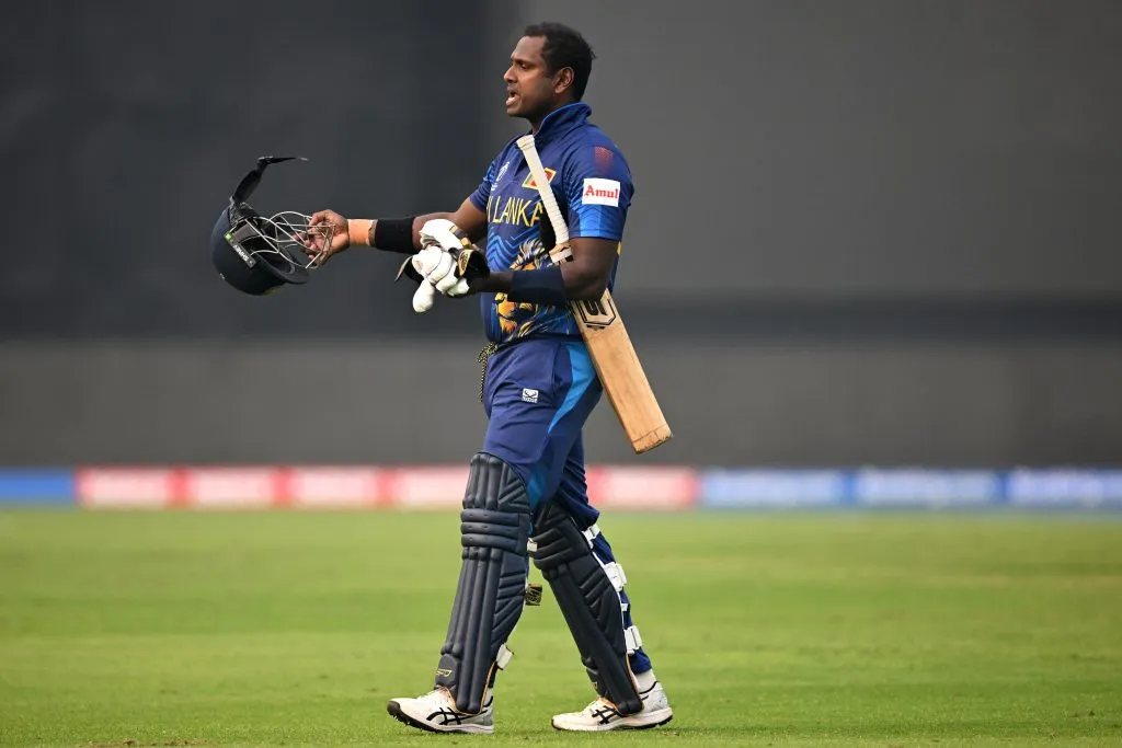 hg5297eg angelo mathews 625x300 06 November 23 1