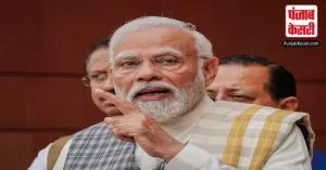 PM Modi ने सिखों के 9वें गुरू को अर्पित की श्रद्धांजलि, कहा ‘गुरु तेग बहादुर साहस और ताकत के प्रतीक’