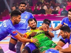 PKL23 के 75वें मैच में तमिल थलाइवाज ने पटना पाइरेट्स को हराया