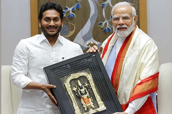 PM Modi With Jagan Mohan Reddy2