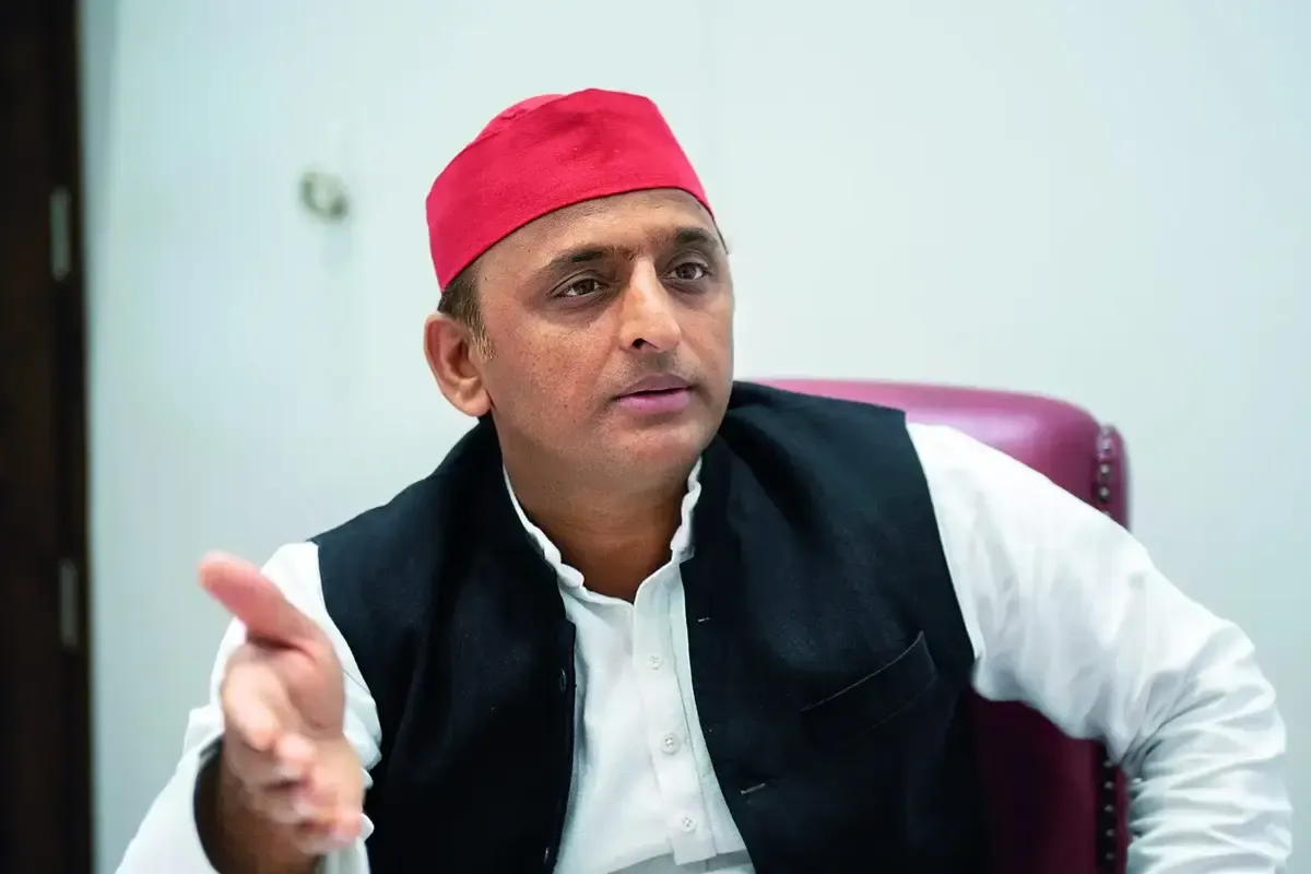 CBI summon Akhilesh Yadav in UP illegal mining probe