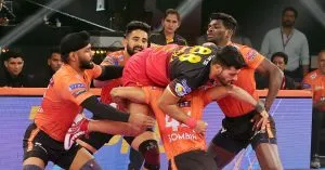 PKL 23 : बेंगलुरु बुल्स ने यू मुंबा को हराया, प्लेऑफ की जंग हुई रोमांचक