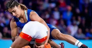 Vinesh Phogat की बाउट पर WFI ने दी सफाई