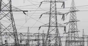 देश में बिजली की खपत अप्रैल में 11 प्रतिशत बढ़कर 144.89 अरब यूनिट