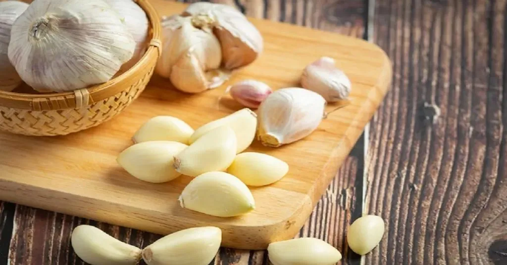 Garlic Peel Benefits