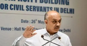 Delhi Chief SecretaryTenure Extended: दिल्ली के मुख्य सचिव को दूसरी बार मिला सेवा एक्सटेंशन, 31 अगस्त तक नरेश कुमार ही संभालेंगे जिम्मेदारी