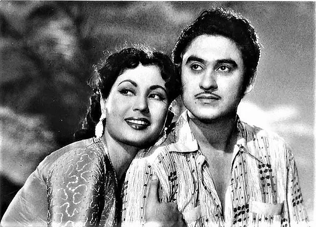 640px Kishore Kumar with Meena Kumari in Naya Andaz 281956 29