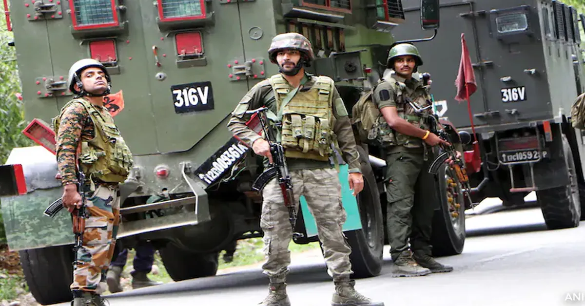 Kulgam Encounter: जम्मू-कश्मीर के कुलगाम में एनकाउंटर , मुठभेड़ में 2 जवान शहीद , 4 आतंकवादी भी ढेर